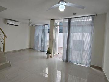 Casa en Real del Valle
