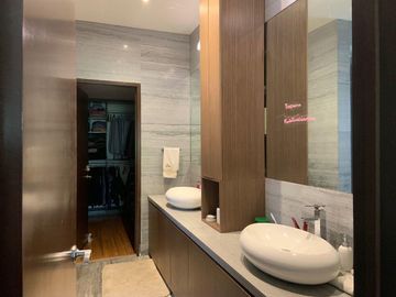 Departamento en venta en Bosques de las Lomas en  privada de tamarindos