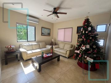 CASA EN VENTA LOS CANTAROS ZONA CARRETERA NACIONAL SANTIAGO