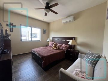 CASA EN VENTA LOS CANTAROS ZONA CARRETERA NACIONAL SANTIAGO