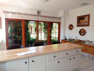 Casa estilo hacienda en Rancho Cortes, Cuernavaca, Morelos