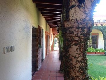 Casa estilo hacienda en Rancho Cortes, Cuernavaca, Morelos