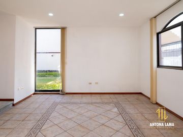 Casa en venta el Residencial Camino Real