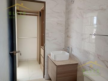 CASA EN VENTA COL. VILLA HERMOSA TAMPICO