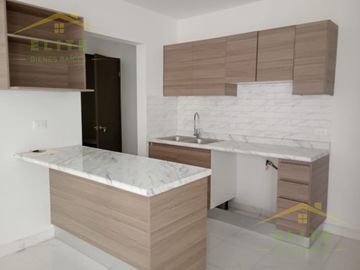 CASA EN VENTA COL. VILLA HERMOSA TAMPICO