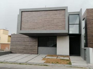 Casa en condominio - Hacienda San José
