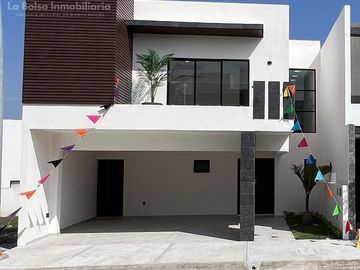 Casa en venta en Lomas del Dorado, Boca del Río, Veracruz