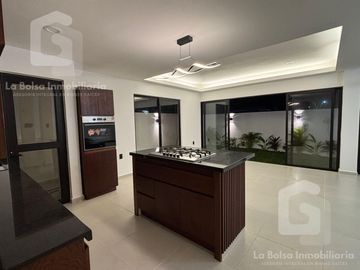 Casa en venta en Lomas del Dorado, Boca del Río, Veracruz
