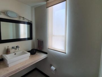 CASA EN VENTA EN FRACCIONAMIENTO QUETZALCOATL, ZONA RECTA CHOLULA