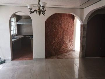 Casa en  Venta, San Lorenzo Tepaltitlán, Toluca