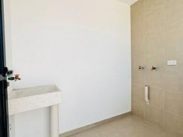 CASA EN VENTA EN FRACCIONAMIENTO PARQUE REAL, PUEBLA ZONA FINSA