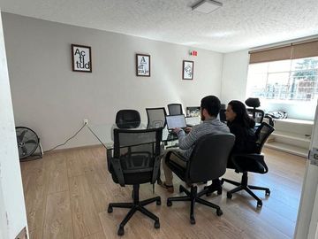 Oficina/ terreno en Venta