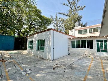 Oficina/ terreno en Venta