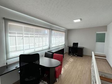 Oficina/ terreno en Venta