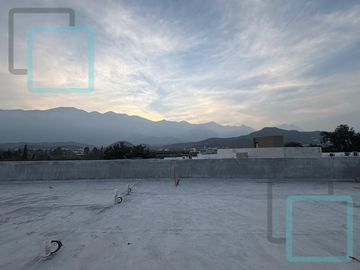 CASA EN VENTA LA JOYA RESIDENCIAL ZONA CARRETERA NACIONAL MONTERREY