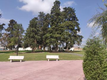 VENTA DE CASA MODELO VERONA EN RESIDENCIAL BOSQUE DE LAS FUENTES EN CALIMAYA
