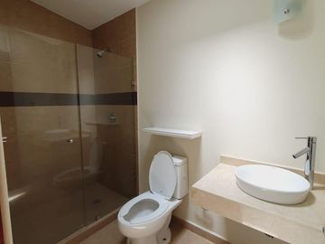 VENTA DE CASA MODELO VERONA EN RESIDENCIAL BOSQUE DE LAS FUENTES EN CALIMAYA