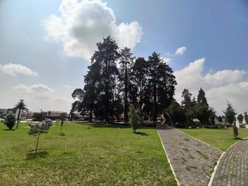 VENTA DE CASA MODELO VERONA EN RESIDENCIAL BOSQUE DE LAS FUENTES EN CALIMAYA