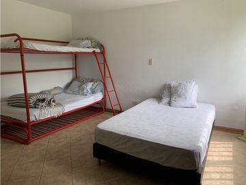 CASA CAMPESTRE EL LIMONAR GIRARDOTA