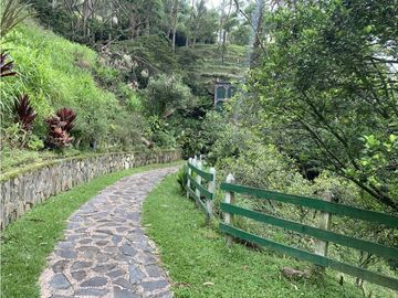 CASA CAMPESTRE EL LIMONAR GIRARDOTA