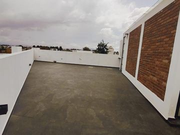 CASA TIPO LOFT METEPEC EN VENTA