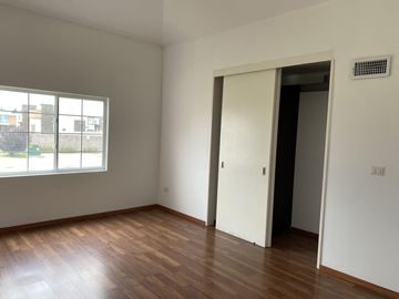 VENTA DE CASA EN RESIDENCIAL HACIENDA SAN ANTONIO EN METEPEC