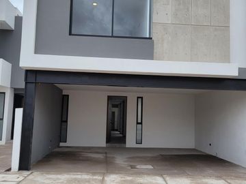 Casa POL1 en  venta Privada CENNET
