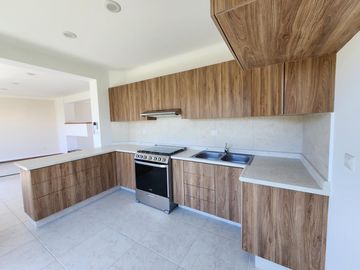 Casa en  Venta en Fraccionamiento privado con Casa Club