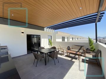 CASA EN VENTA EN CUMBRES EN EL MUNICIPIO DE GARCÍA