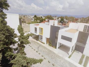 CASA EN VENTA TIPO LOFT METEPEC