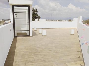 CASA EN VENTA TIPO LOFT METEPEC