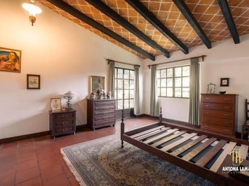 Casa en Venta con Alberca en Zavaleta.