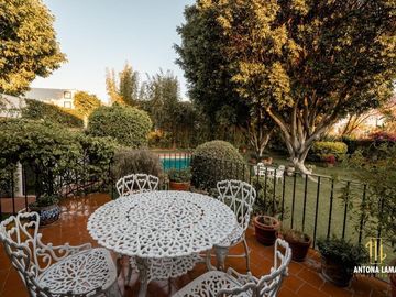 Casa en Venta con Alberca en Zavaleta.