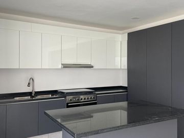 Casa en  venta en Angelopolis Cluster con Alberca