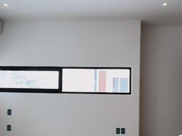 Casa en VENTA con ALBERCA, cuarto de servicio y 3 recamaras con baño, Fracc. El Ancla