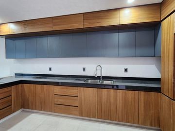 Casa en Venta en Altozano Fraccionamiento Privado