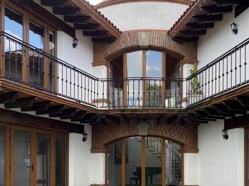 Espectacular casa en renta en Club de Golf Los Encinos