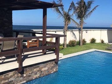 TORRE ALTARA, Departamento en RENTA o VENTA con vista al mar, alberca, elevador y vigilancia