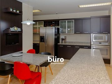 BELLO DEPARTAMENTO EN VENTA EN SAN ISIDRO FLAT CON GRAN JARDÍN