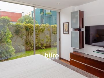 BELLO DEPARTAMENTO EN VENTA EN SAN ISIDRO FLAT CON GRAN JARDÍN