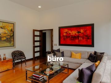 BELLO DEPARTAMENTO EN VENTA EN SAN ISIDRO FLAT CON GRAN JARDÍN