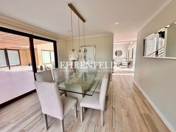 Las Añañucas, Limache. Moderna y amplia casa en condominio.