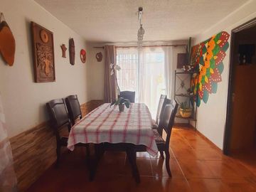 Vende Casa en Pasaje Cerrado 3D 2B Fernandez Albano, La Cisterna