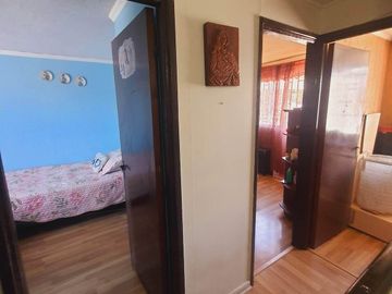Vende Casa en Pasaje Cerrado 3D 2B Fernandez Albano, La Cisterna
