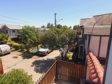 Vende Casa en Pasaje Cerrado 3D 2B Fernandez Albano, La Cisterna