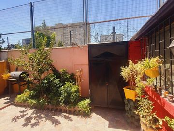 Vende Casa en Pasaje Cerrado 3D 2B Fernandez Albano, La Cisterna