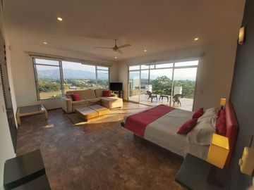 Venta de Espectacular Casa Quinta en El Imperio, Carmen de Apicalá