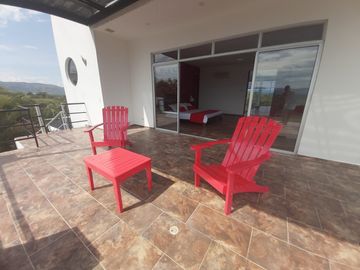 Venta de Espectacular Casa Quinta en El Imperio, Carmen de Apicalá