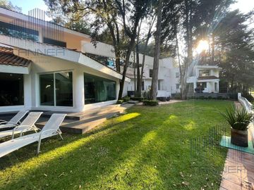 Se vende y se renta  casa en Club de Golf Valle Escondido (L)