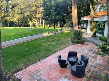Se vende y se renta  casa en Club de Golf Valle Escondido (L)